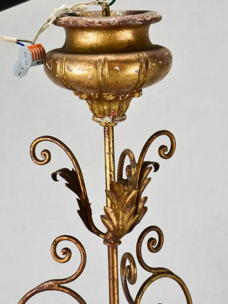 19th-century Italian chandelier with 6 lights 31½" x 24½"