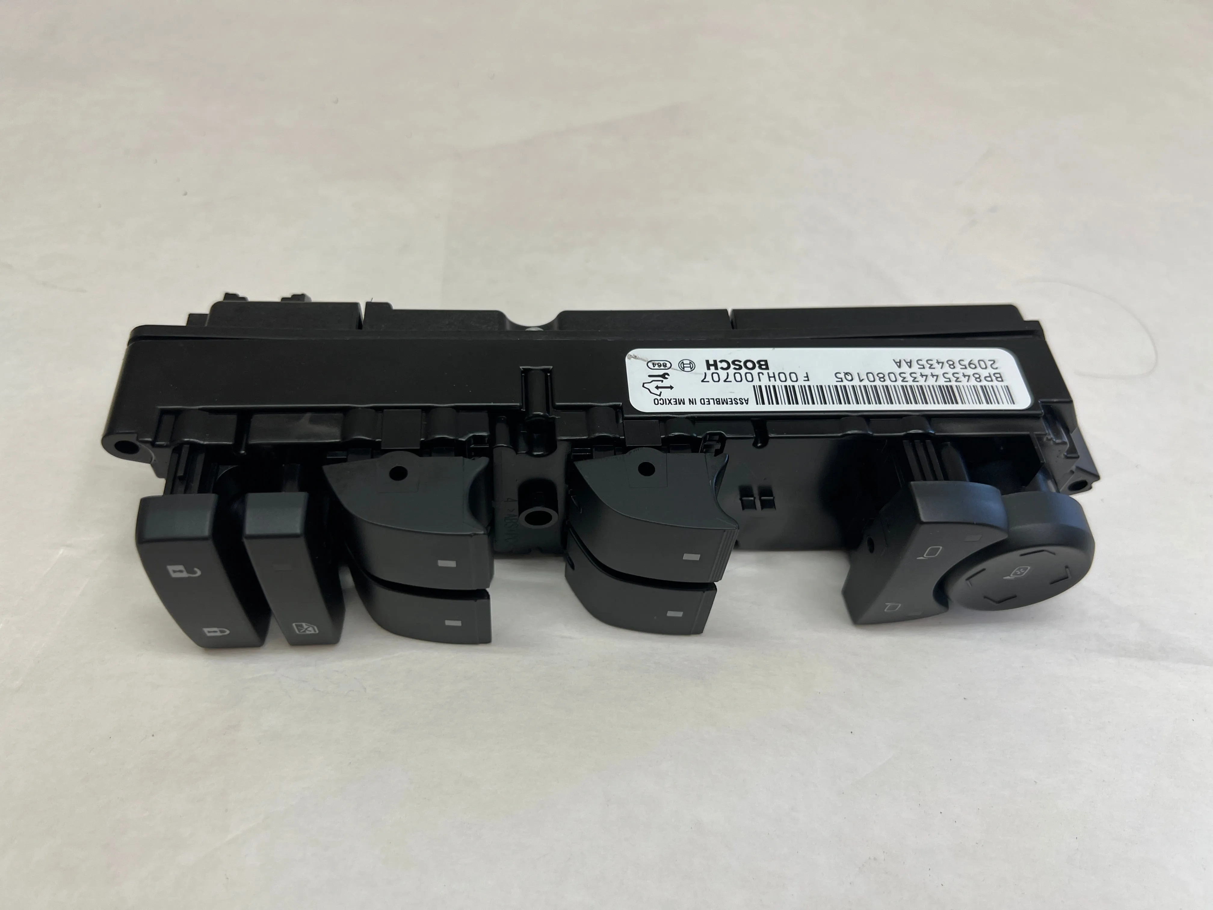 2010-2017 Buick Enclave OEM Driver Side Door Lock and Window Switch