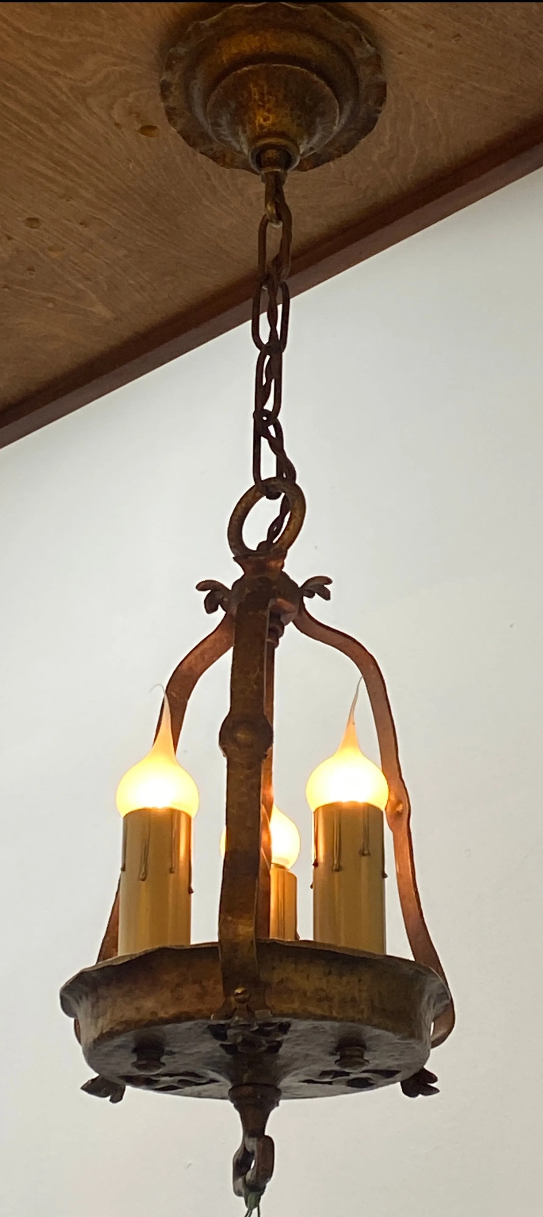 3-Light Pendant (LT-493)