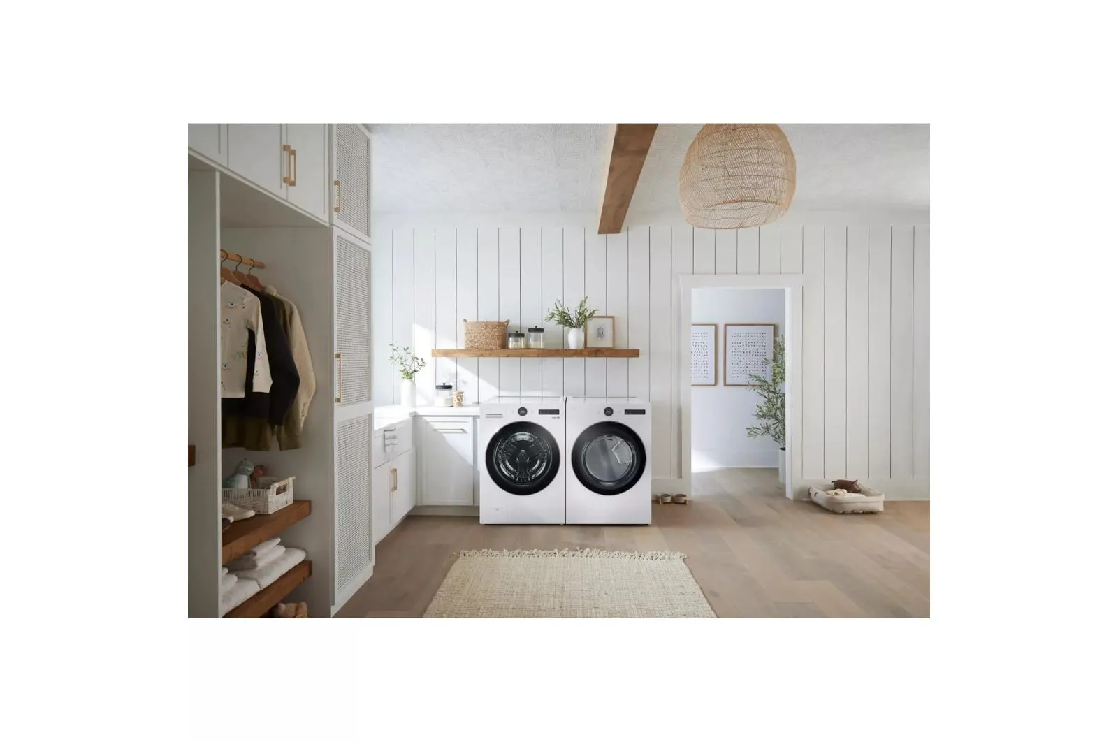 7.4 cu. ft. Smart Front Load Gas Dryer with AI Sensor Dry & TurboSteam(TM) Technology - (DLGX6501W)