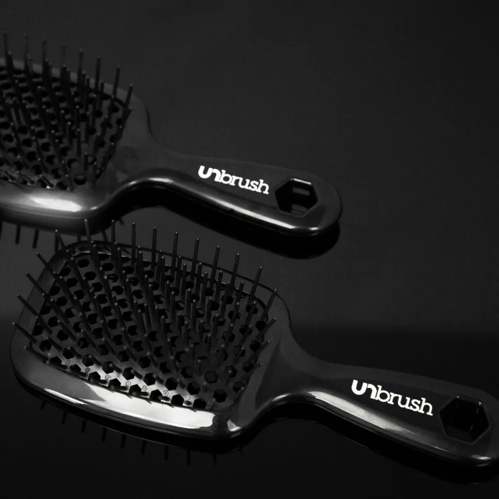 DETANGLING HAIR BRUSH - MIDNIGHT BLACK