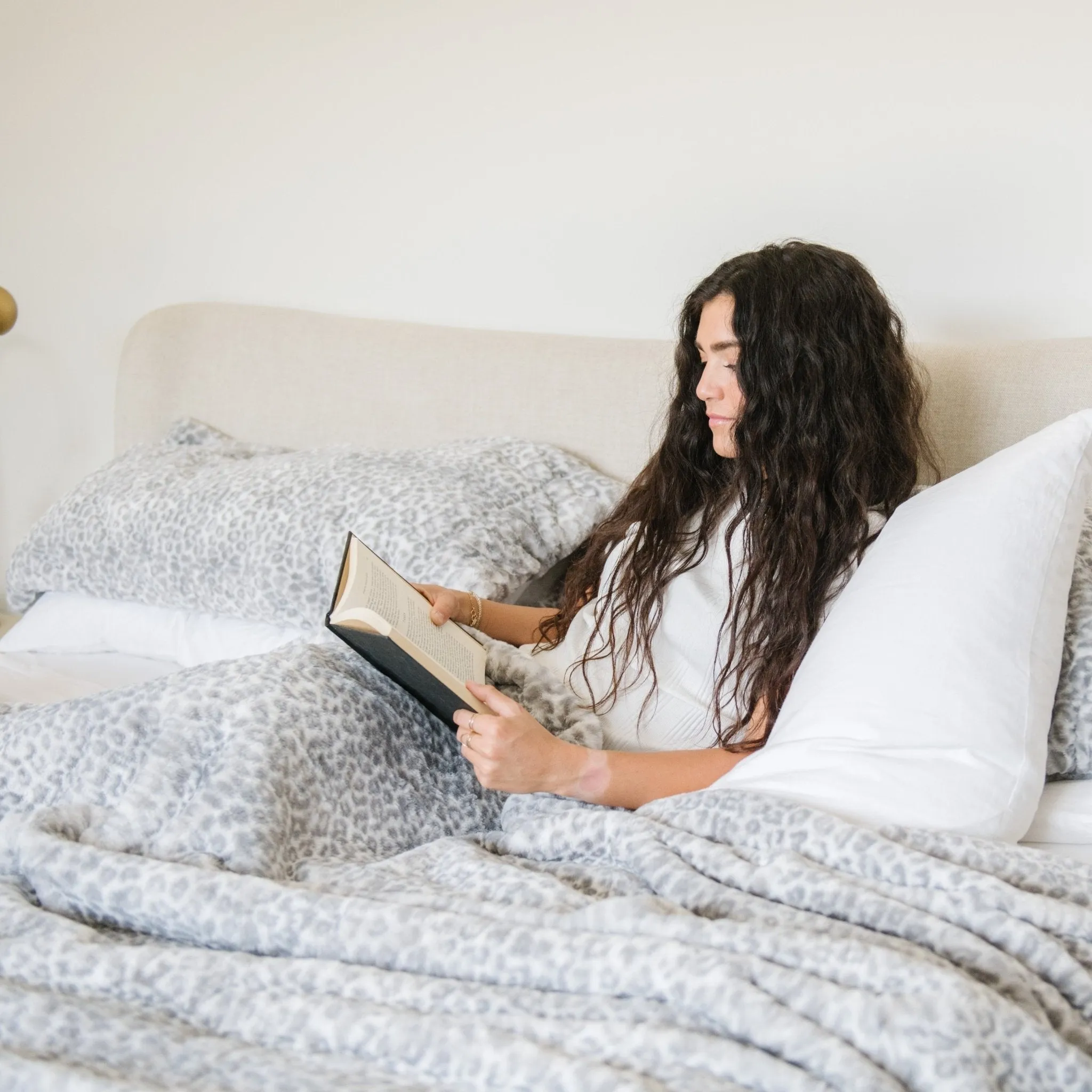 FAUX FUR KING PILLOWCASES