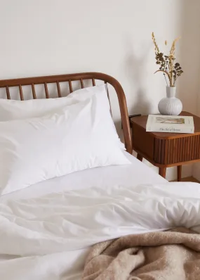 Foxford White Standard Pillowcase Set