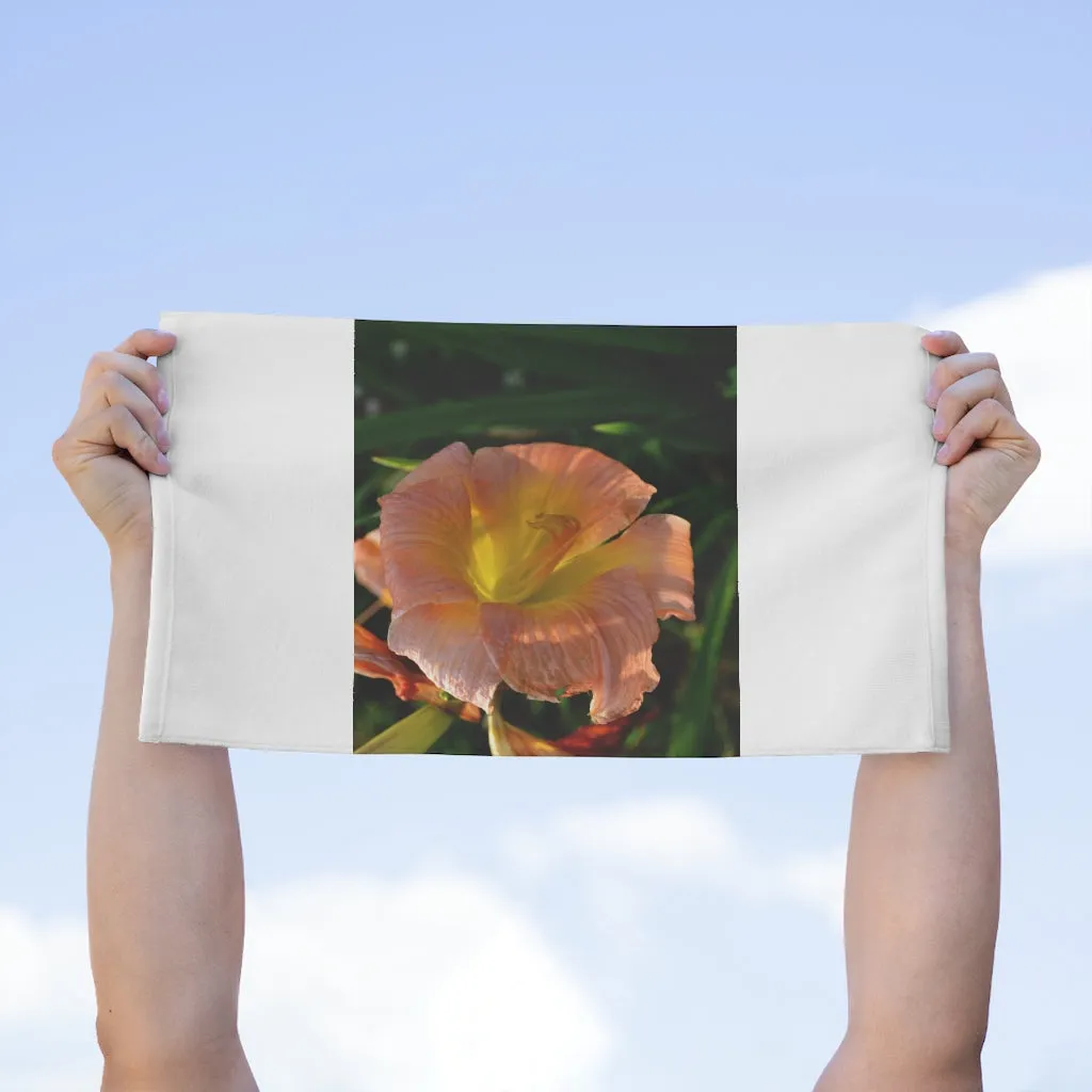 Peach and Yellow Flower Rally Towel, 11x18